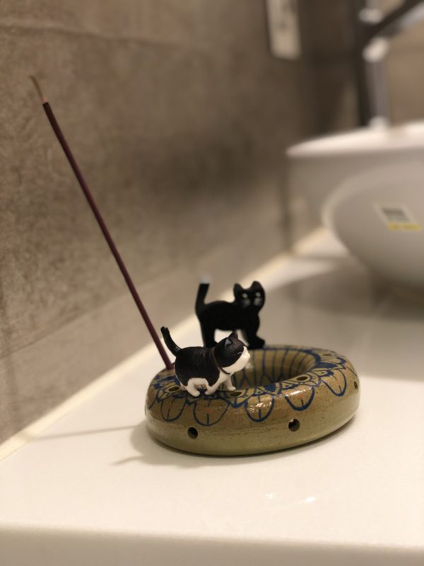 花卉瓷香熏棒架